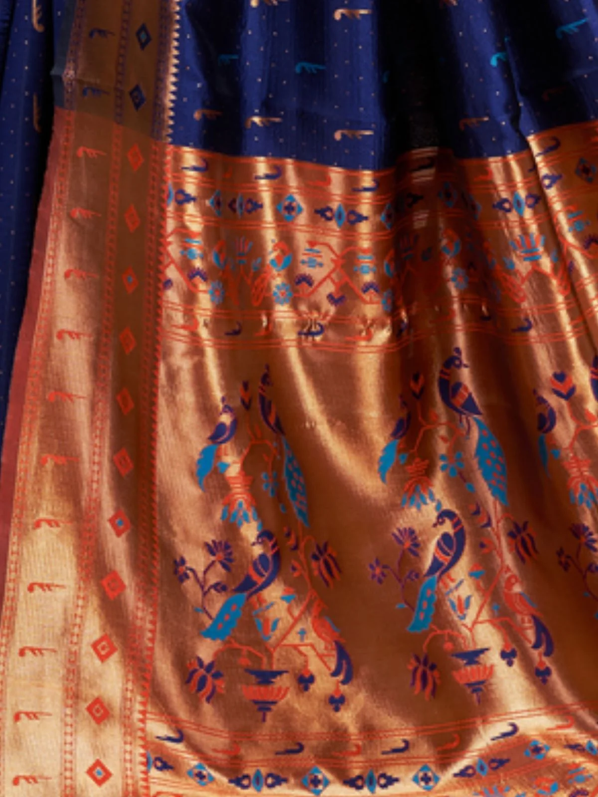 Odette Navy Blue Silk Woven Saree For Women - Image 5