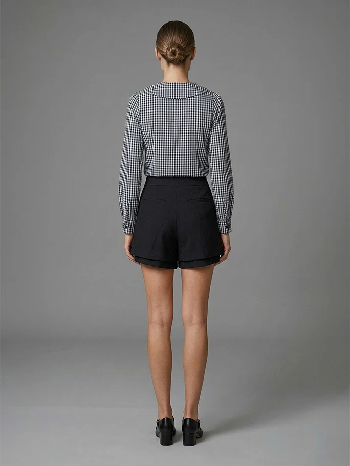 Odette Navy Blue Suiting Fabric Solid Shorts For Women - Image 3