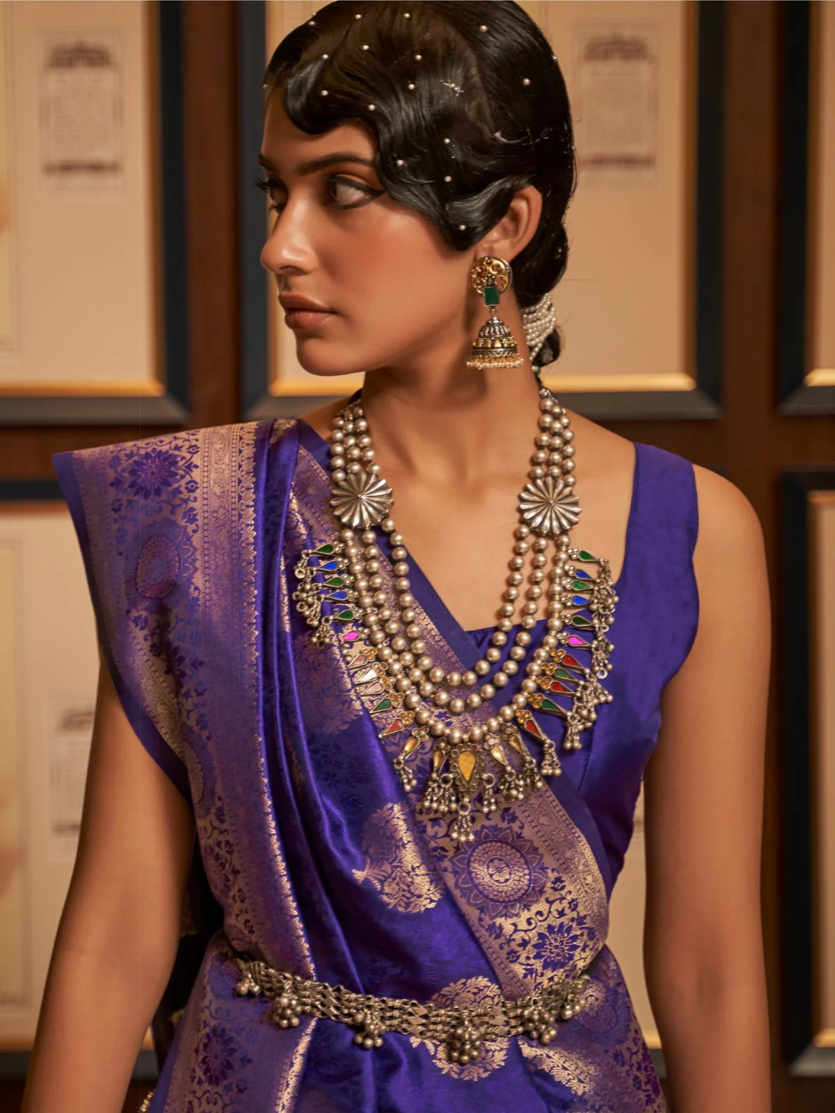 Odette Navy Blue Woven Design Silk Blend Saree With Unstitched Blouse For Women - Image 3