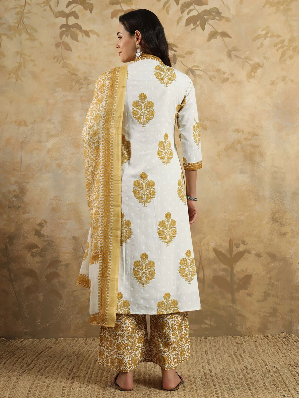 Odette Off White Cotton Blend Printed Stitched KurtaÂ SetÂ ForÂ Women - Image 4