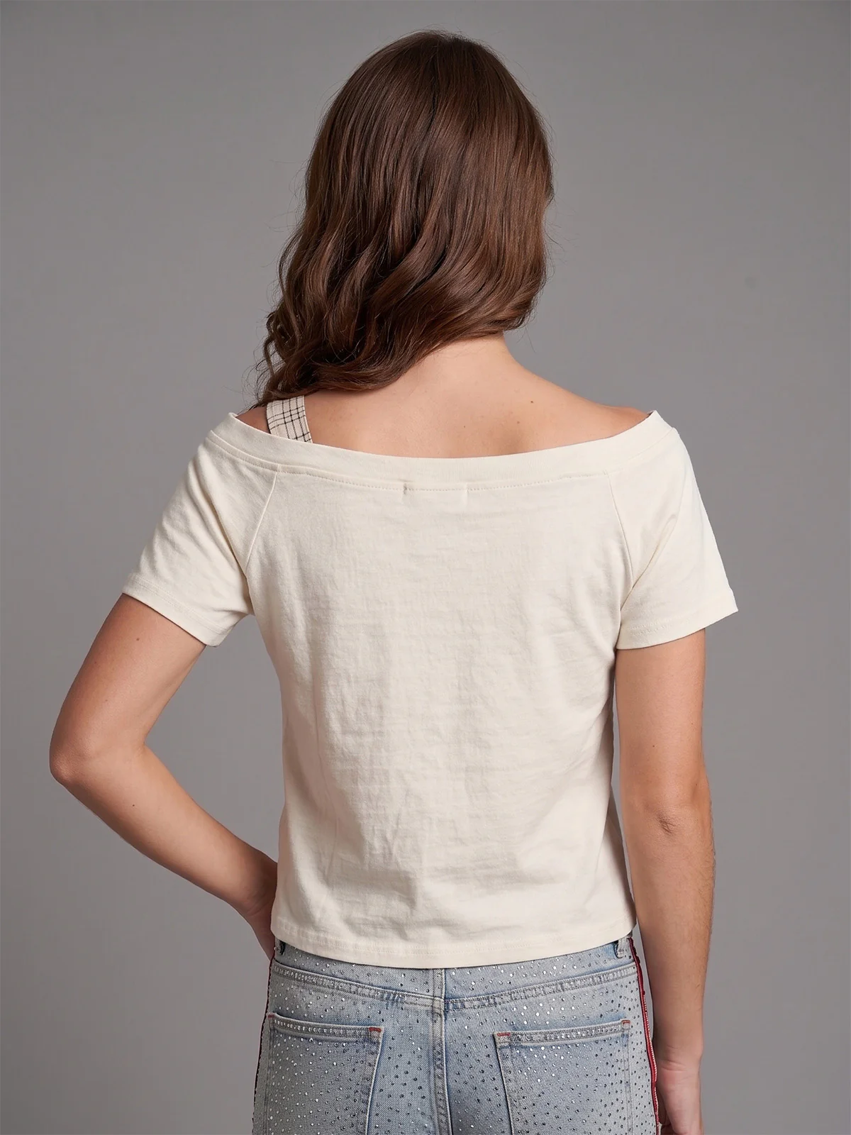Odette Off White Cotton Rib Self Design Top For Women - Image 3