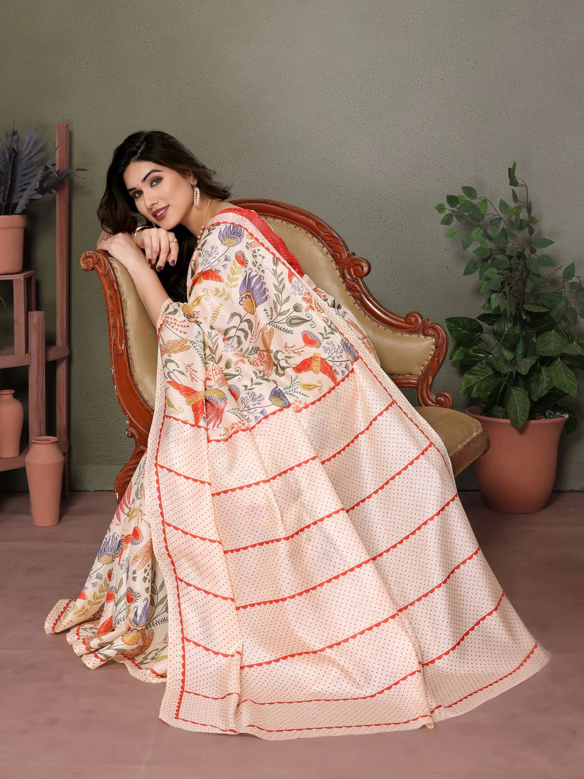 Odette Off White Khadi Printed Saree With Unstitched Blouse For Women - Image 3