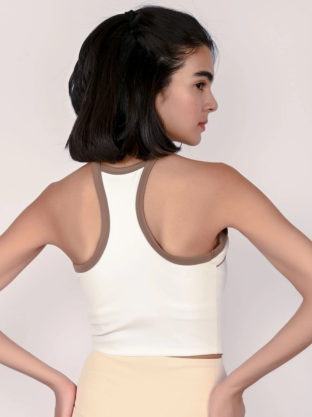 Odette Off White Polyester Lycra Solid Active Wear For Women - Image 4