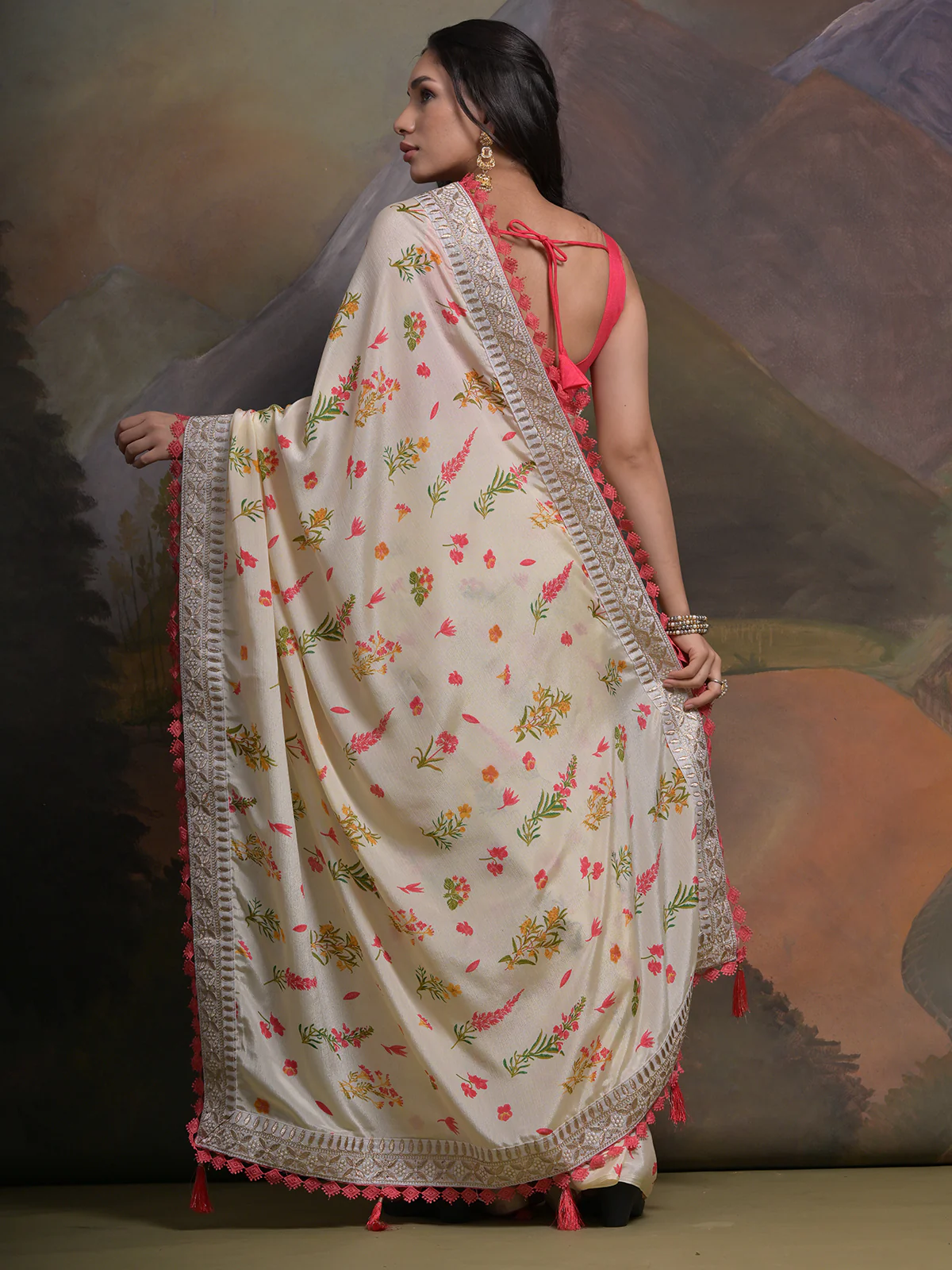 Odette Off White Printed Chiffon Saree With Unstitched Blouse For Women - Image 4
