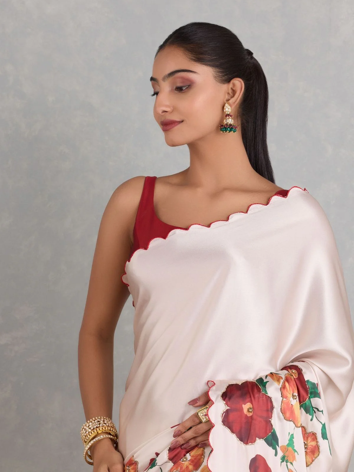 Odette Off White Satin Solid Printed Saree For Women - Image 5