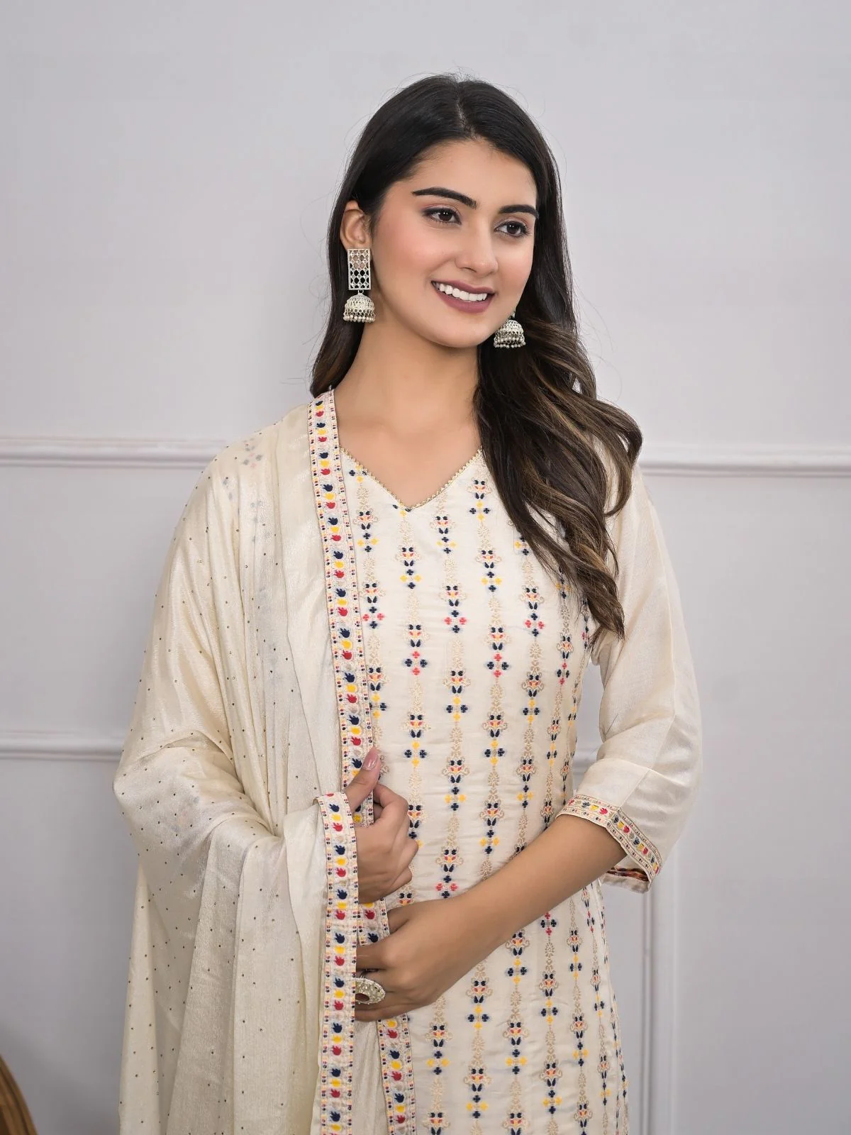 Odette Off White Silk Blend Embroidered Stitched Kurta Set For Women - Image 3