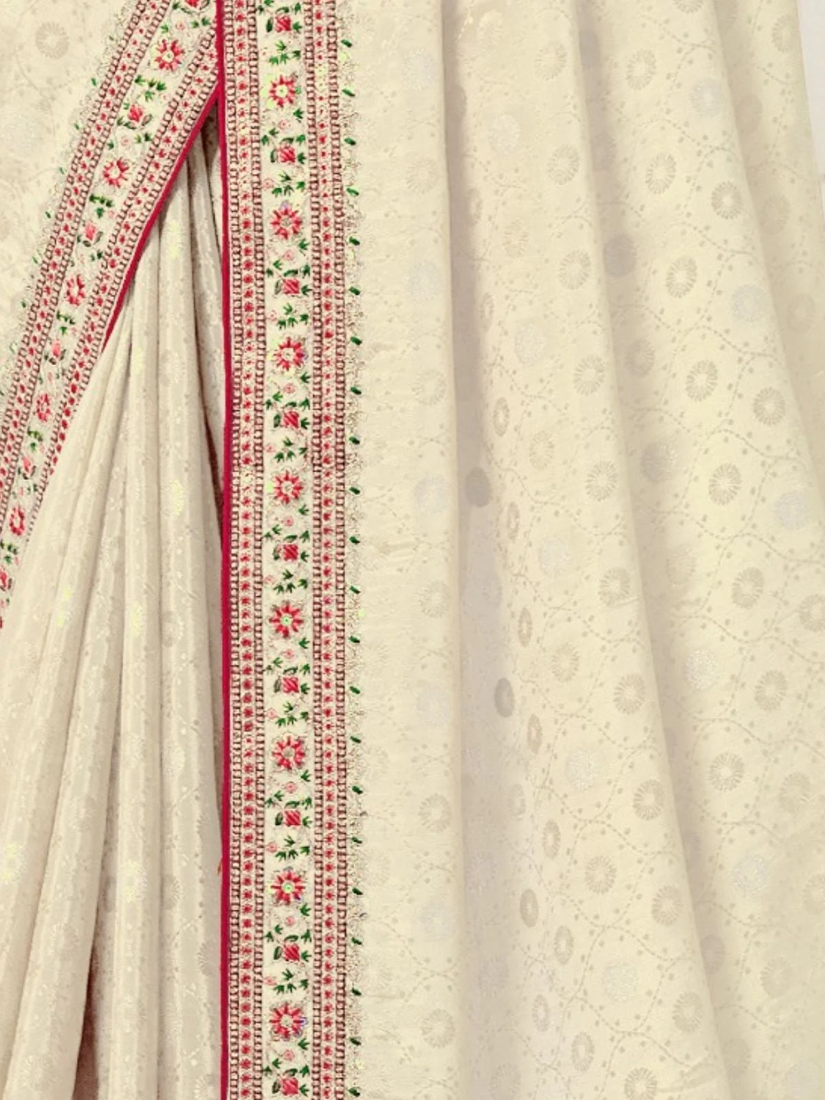 Odette Off White Viscose Embroidered Saree For Women - Image 4