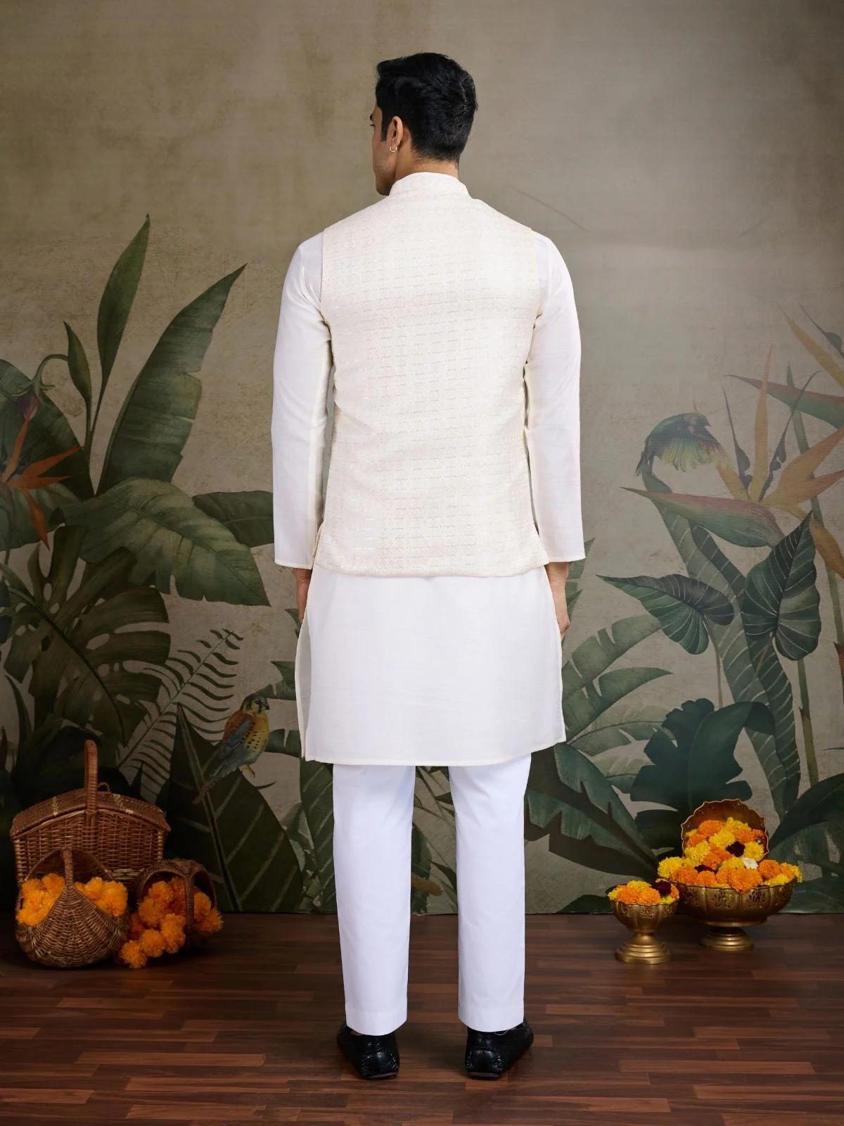 Odette Off White Viscose Silk  Woven Stitched Kurta For Men - Image 5