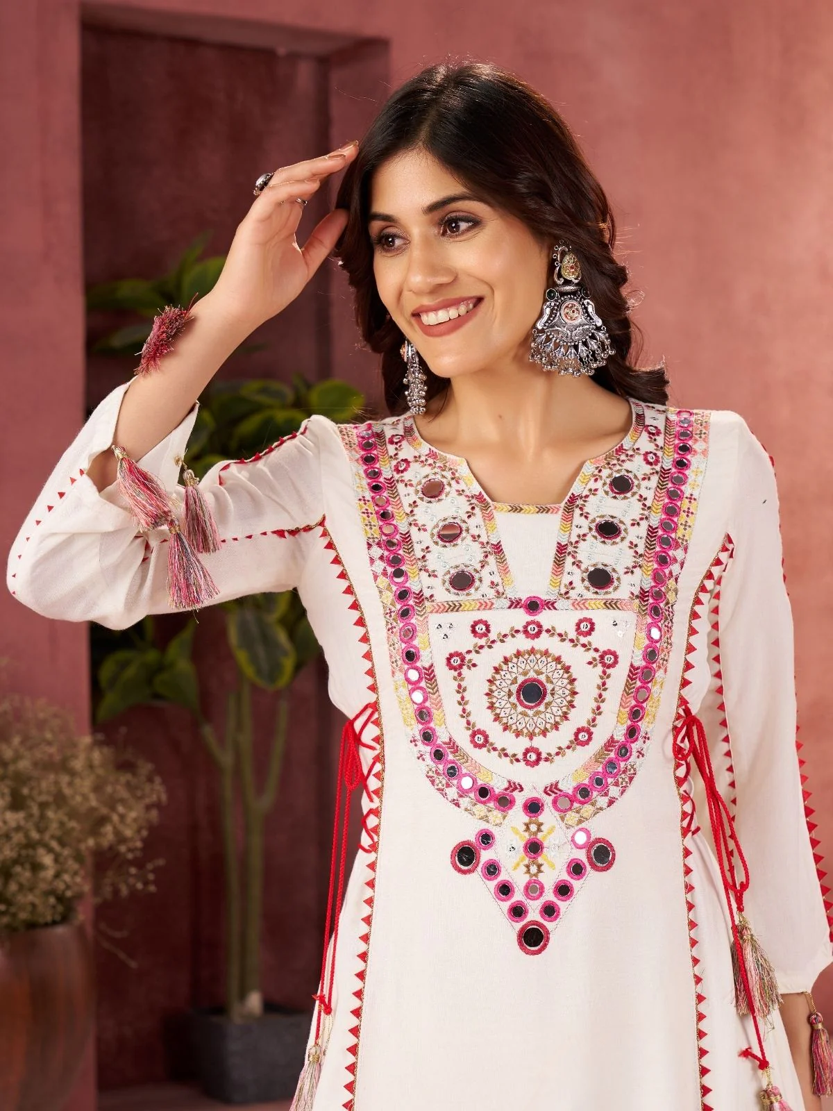 Odette Offwhite Rayon Embroidered Stitched Kurta Set For Women - Image 3