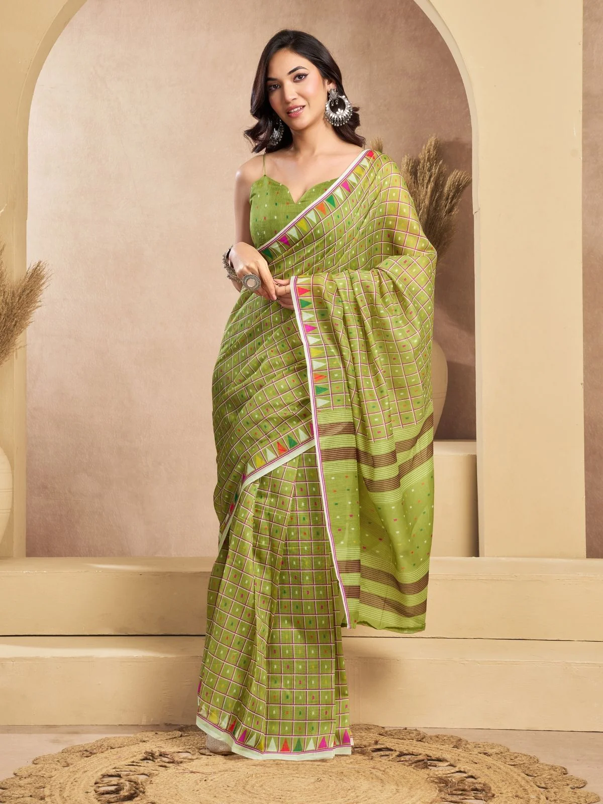 Odette Olive Cotton Linen Zari Work Saree For Women - Image 3