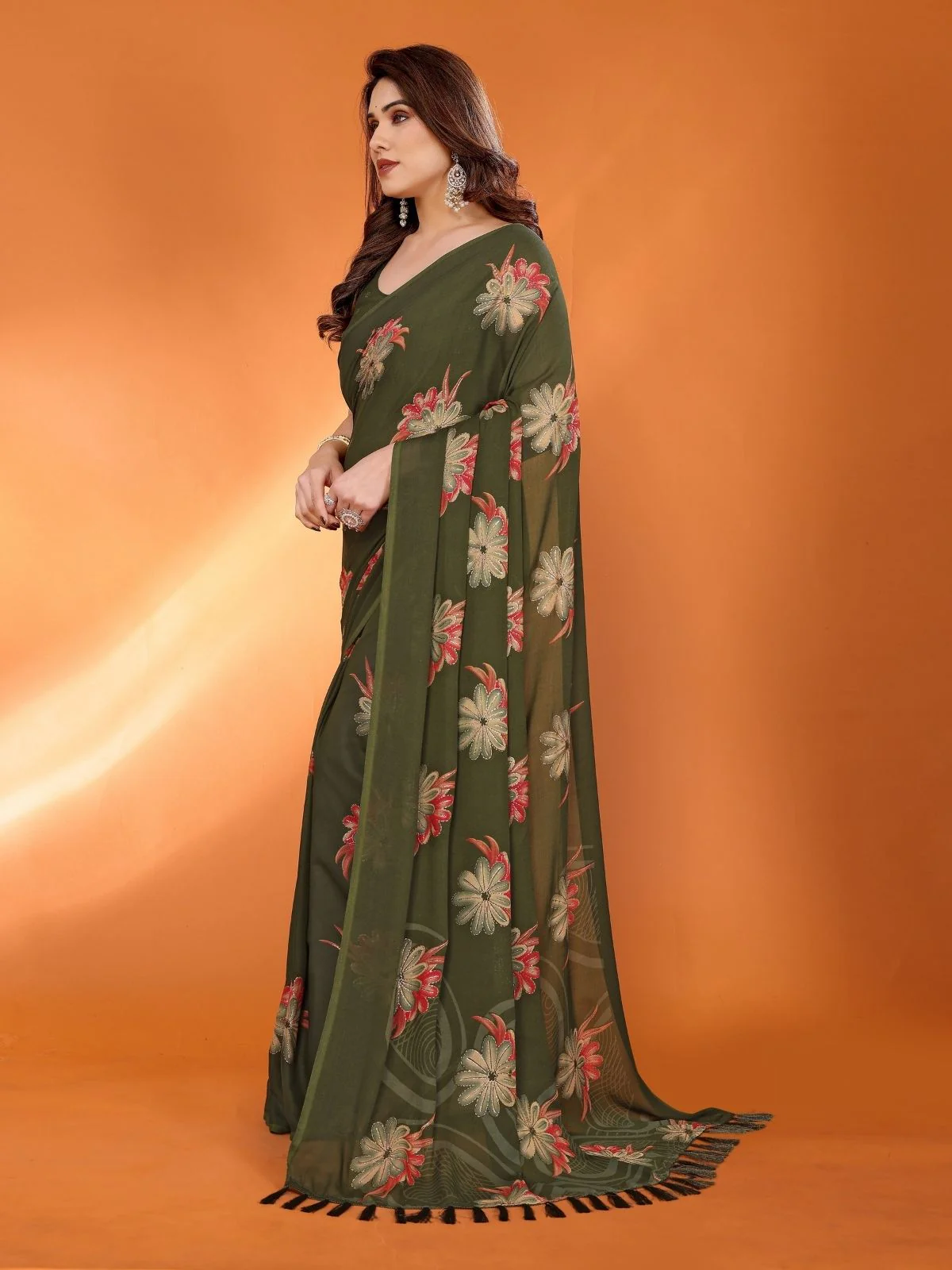 Odette Olive Green Silk Blend Floral Print Saree For Women - Image 2