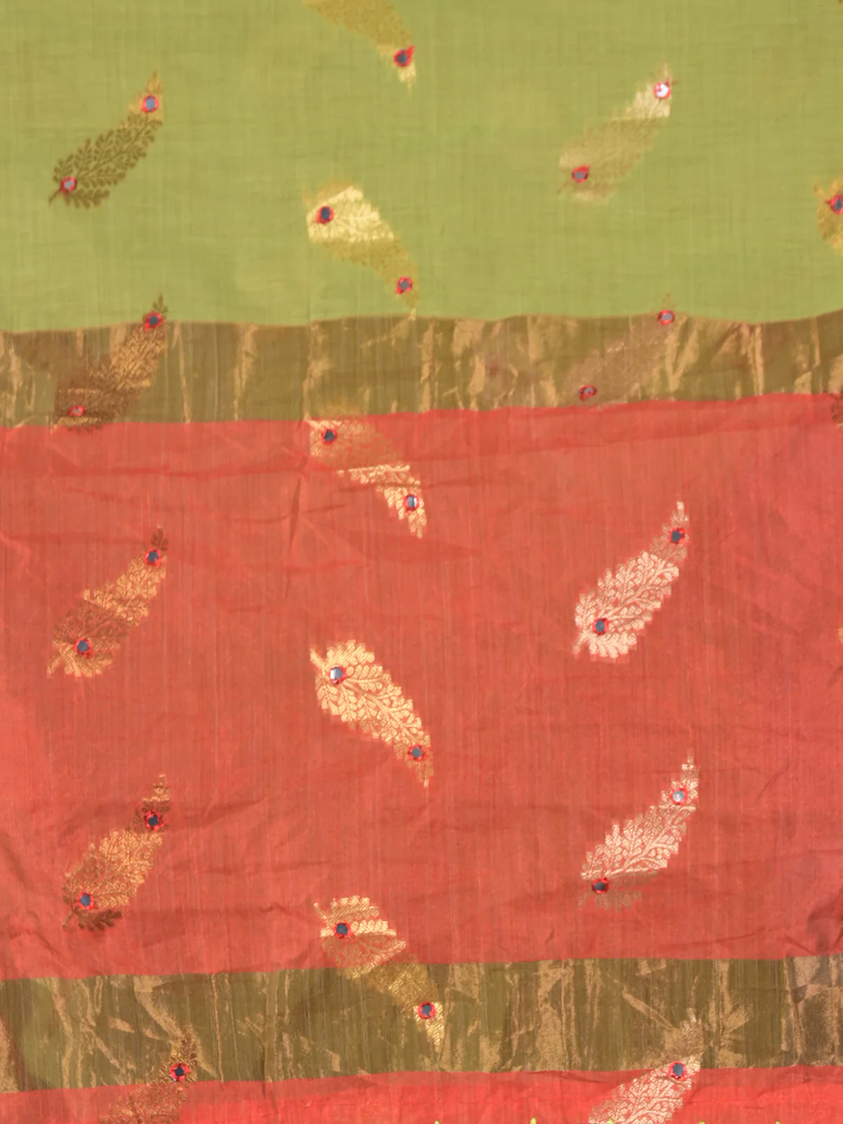Odette Olive Green Woven Cotton Silk Blend Saree With Unstitched Blouse For Women - Image 6
