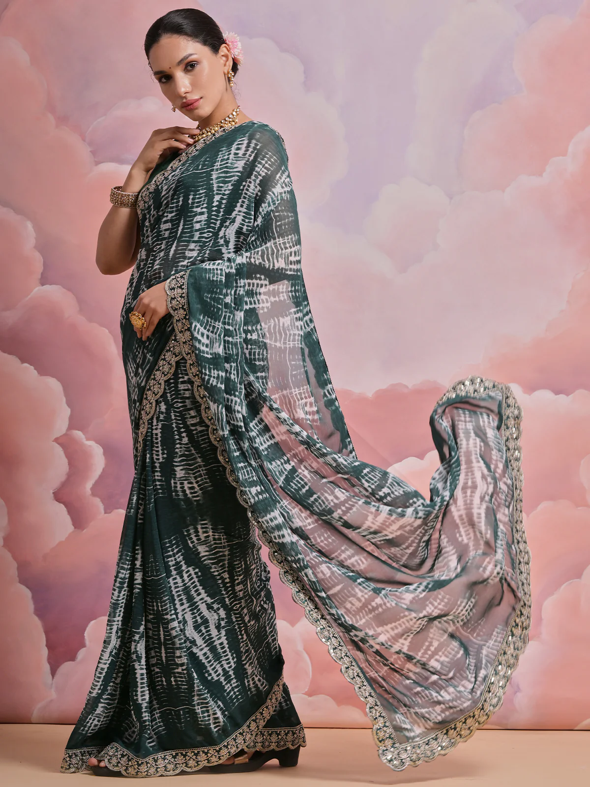 Odette Green Printed Georgette  Saree With Unstitched Blouse For Women - Image 2
