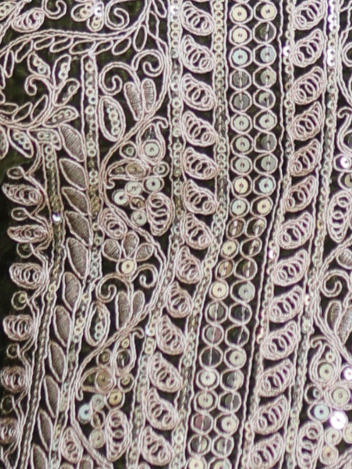 Odette Olive Velvet Embroidered Kurta Set For Women - Image 5