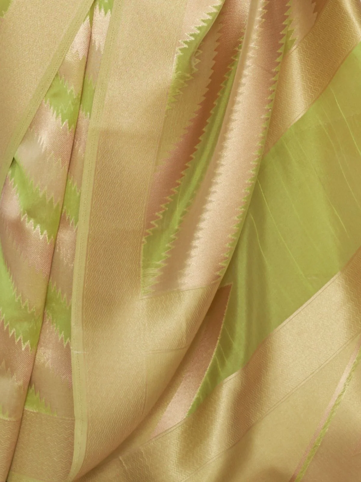 Odette Olive Woven Design Silk Blend Saree With Unstitched Blouse For Women - Image 4