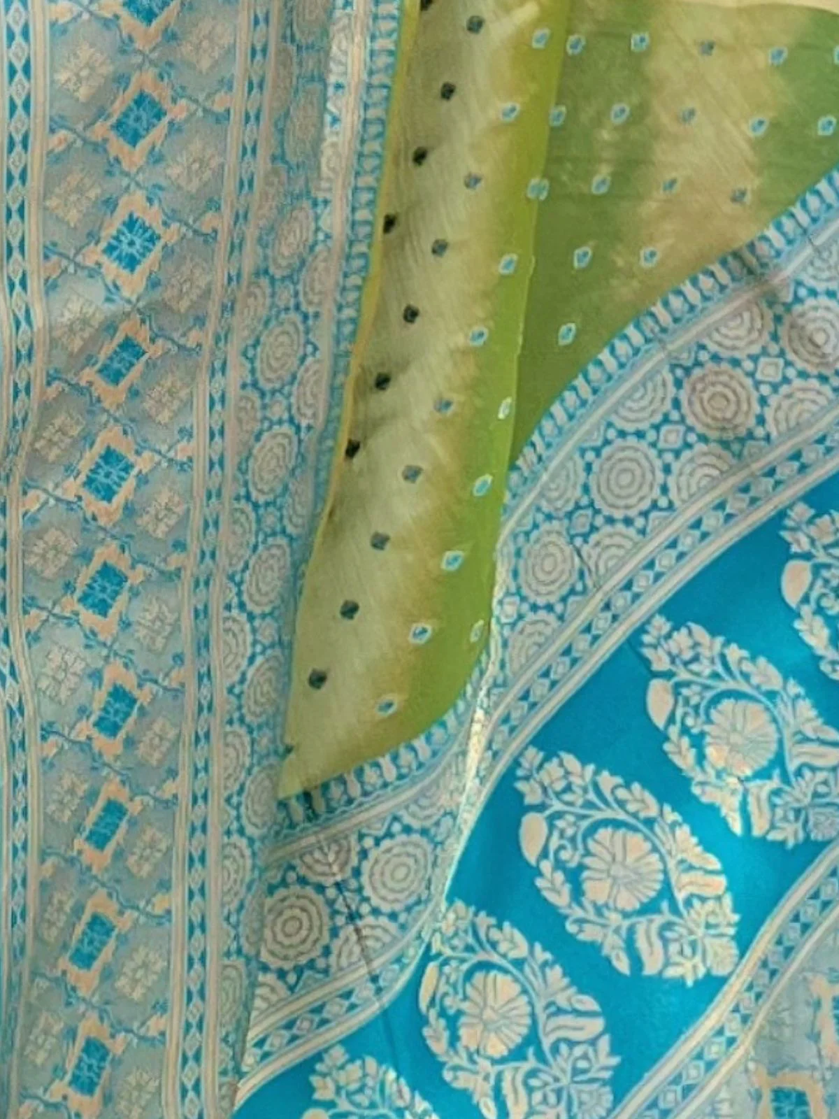 Odette Olive Woven Design Tissue Silk Saree With Unstitched Blouse For Women - Image 4
