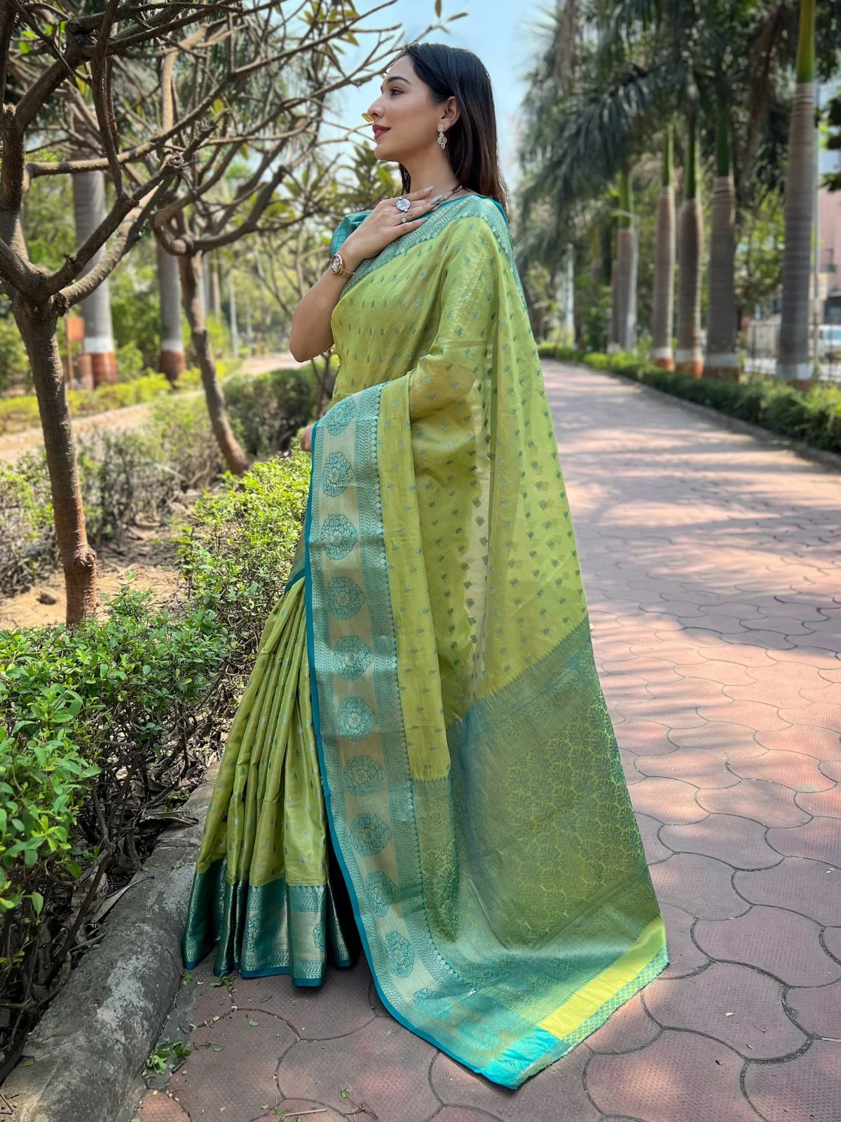 Odette Olive Woven Design Tissue Silk Saree With Unstitched Blouse For Women - Image 2