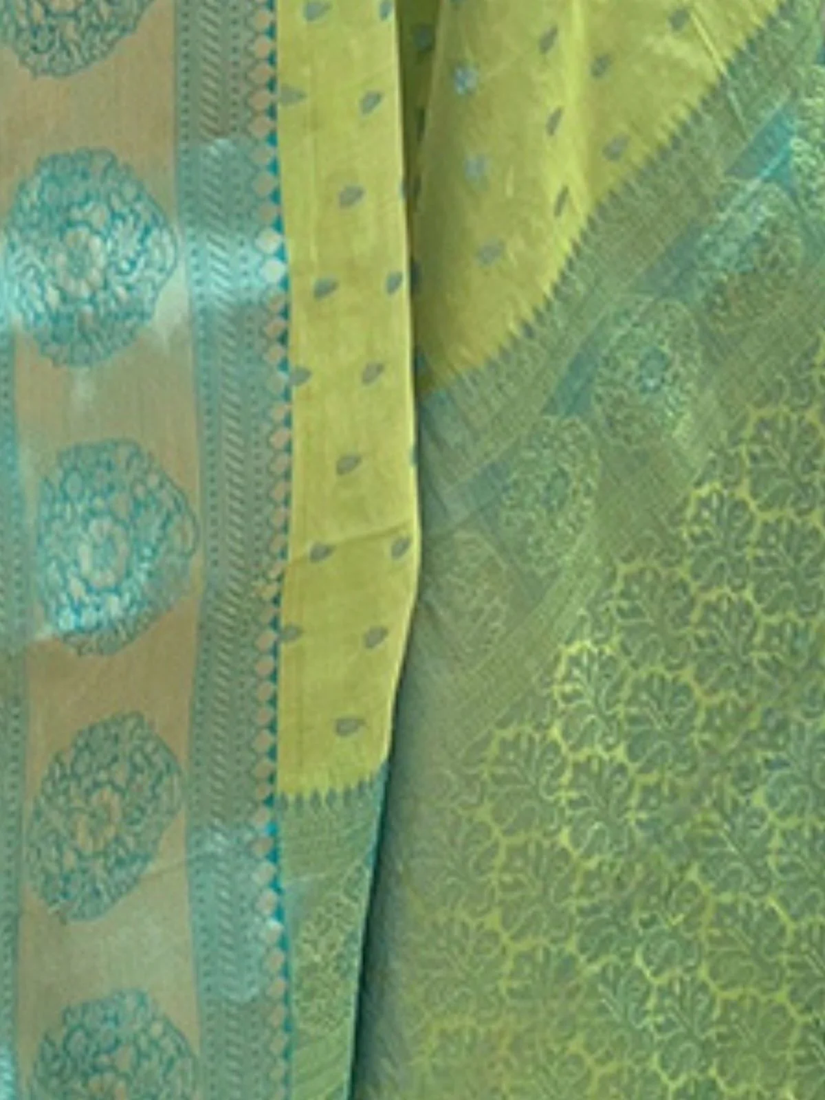 Odette Olive Woven Design Tissue Silk Saree With Unstitched Blouse For Women - Image 4