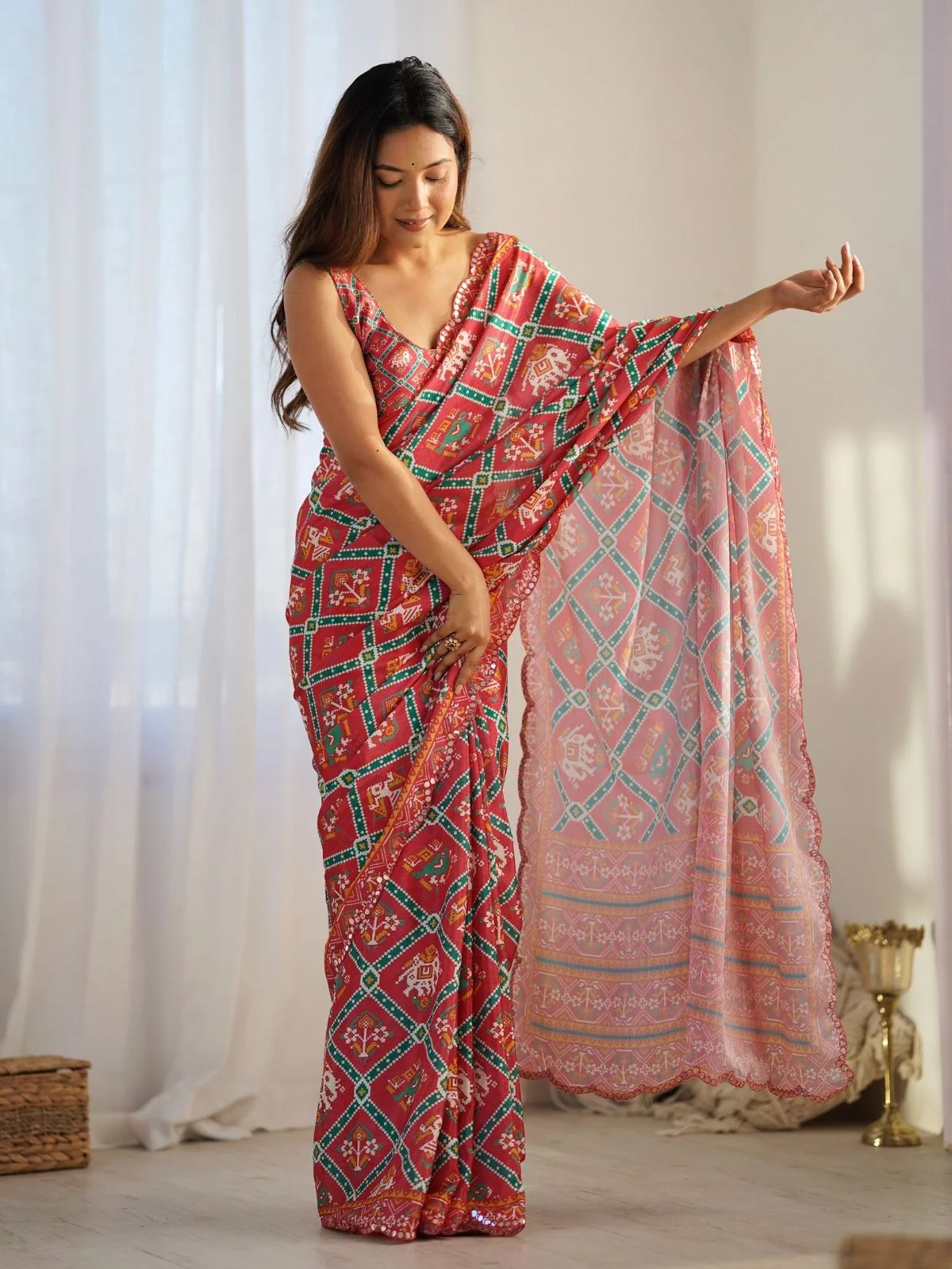 Odette Orange Chinon Printed Saree With Unstitched Blouse For Women - Image 3