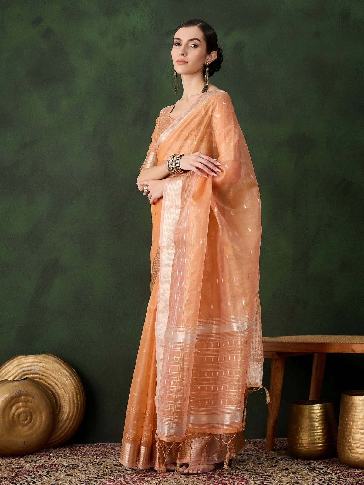 Odette Orange Organza Woven Saree With Unstitched Blouse For Women - Image 2