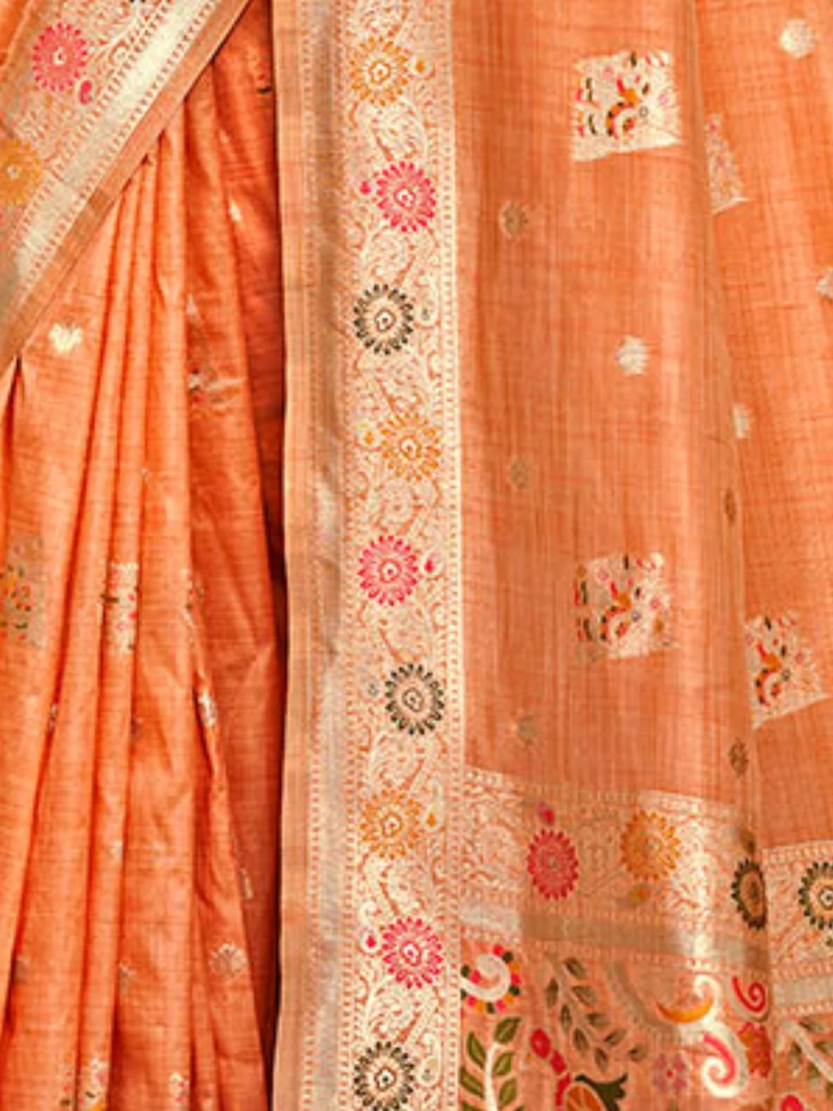 Odette Orange Silk Blend Printed Saree For Women - Image 3