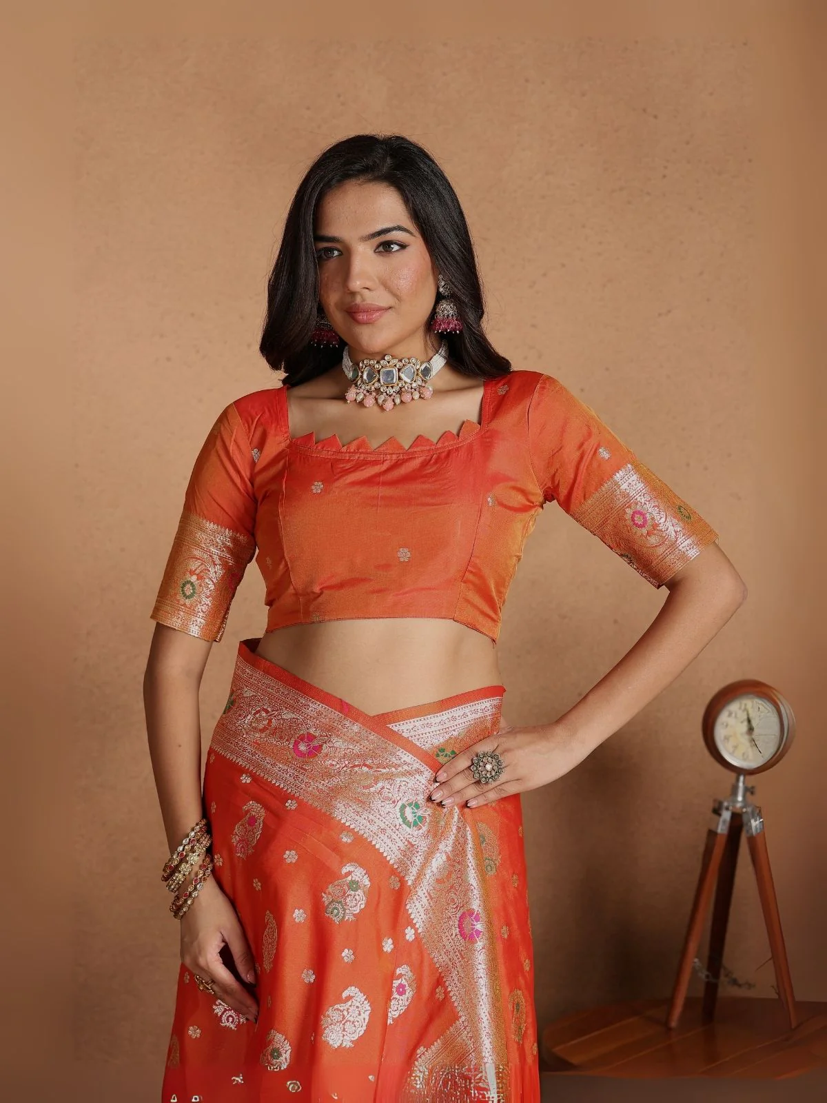 Odette Orange Silk Blend Woven Elegant Saree For Women - Image 4