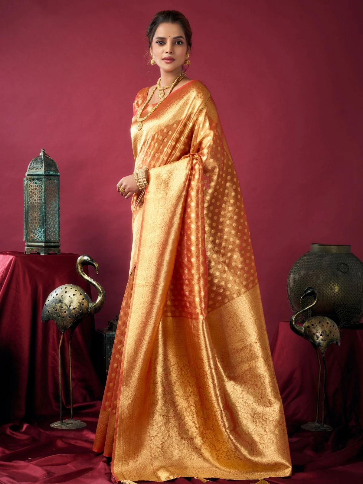 Odette Orange Silk Blend Woven Saree For Women - Image 3