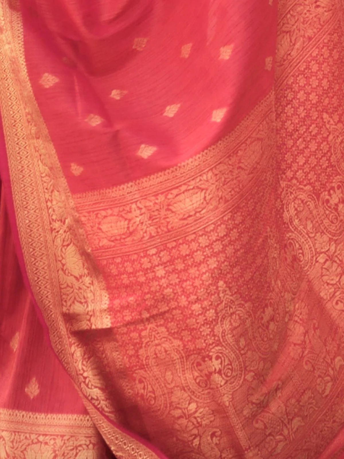 Odette Orange Silk Blend Woven Saree With Unstitched Blouse For Women - Image 3