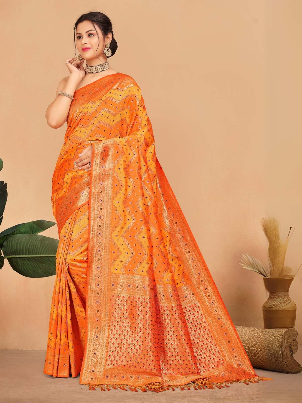 Odette Orange Woven Banarasi Silk Saree With Unstitched Blouse for Women - Image 3