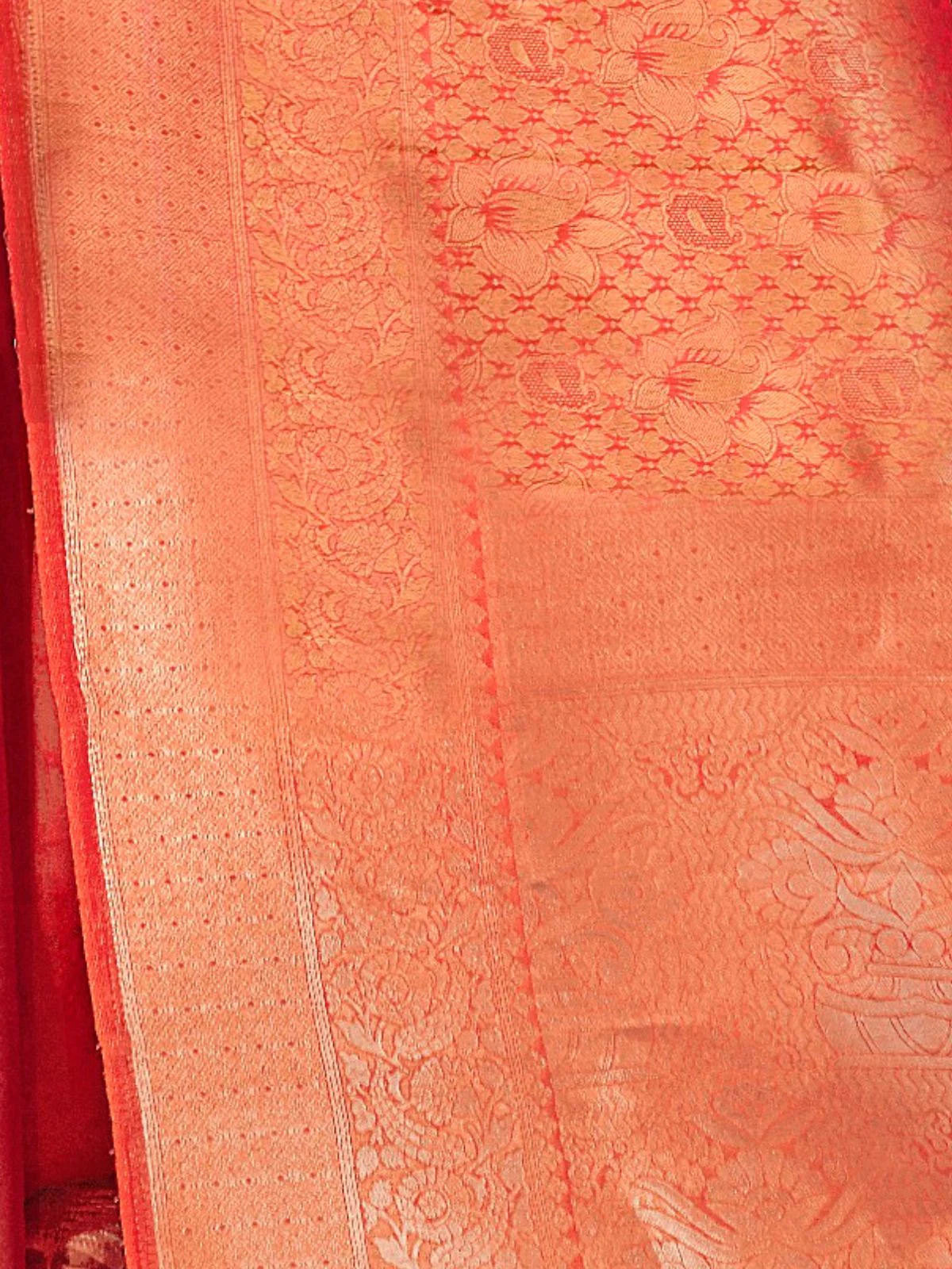 Odette Orange Woven Design Silk Blend Saree With Unstitched Blouse For Women - Image 3