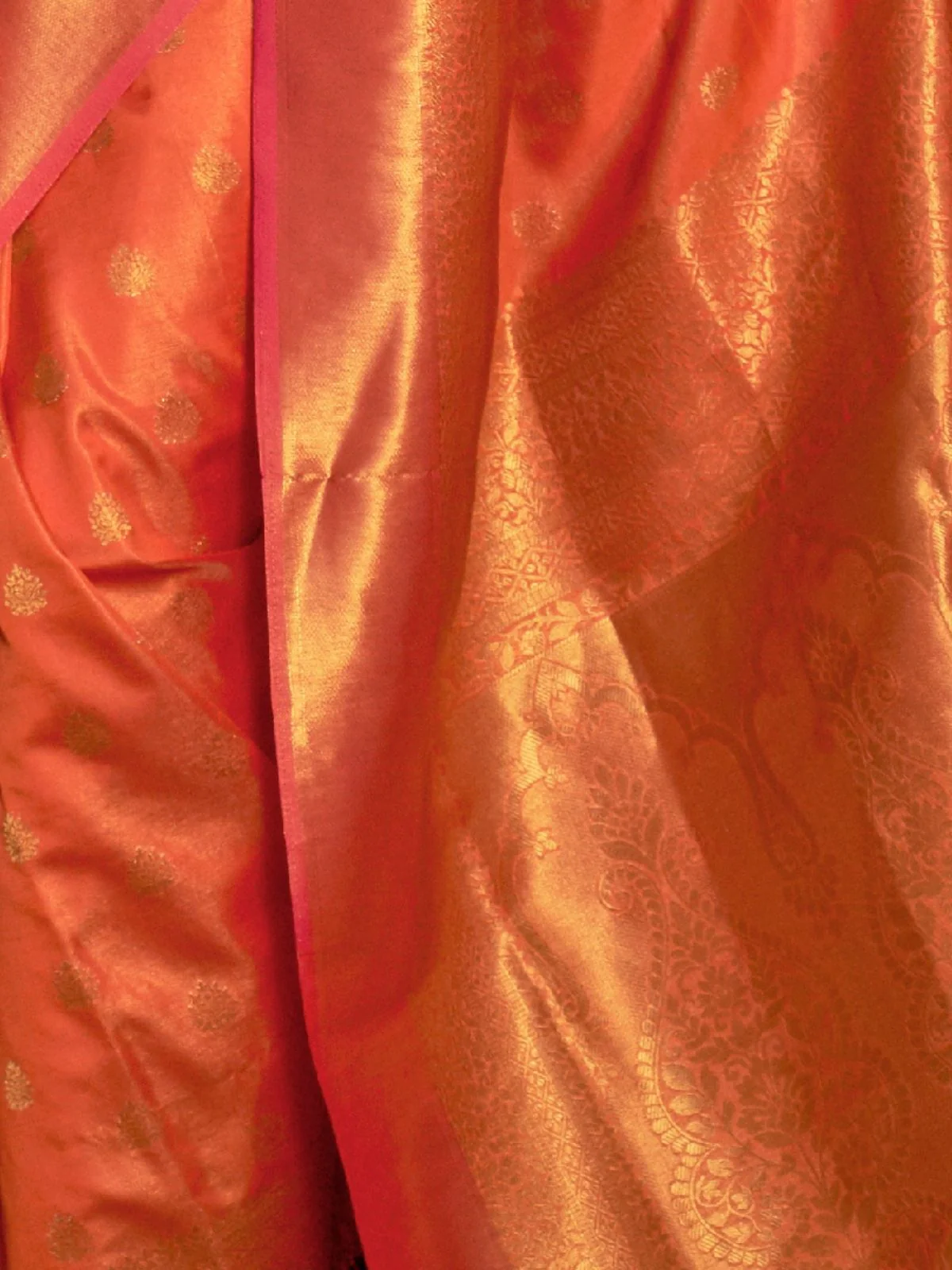 Odette Orange Woven Design Silk Blend Saree With Unstitched Blouse For Women - Image 3
