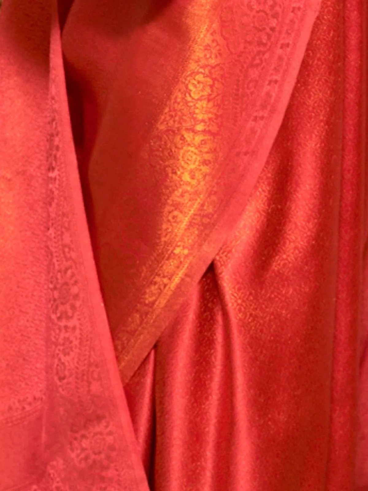 Odette Pink Woven Design Silk Blend Saree With Unstitched Blouse For Women - Image 4
