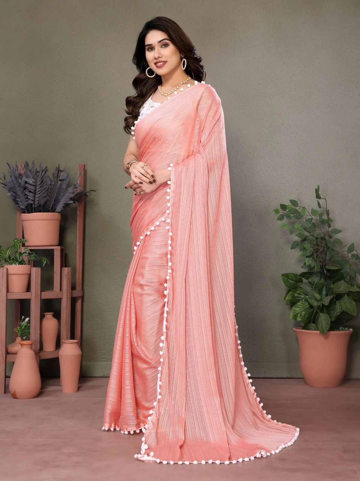 Odette Peach Banglori Lace Work Saree With Unstitched Blouse For Women - Image 2