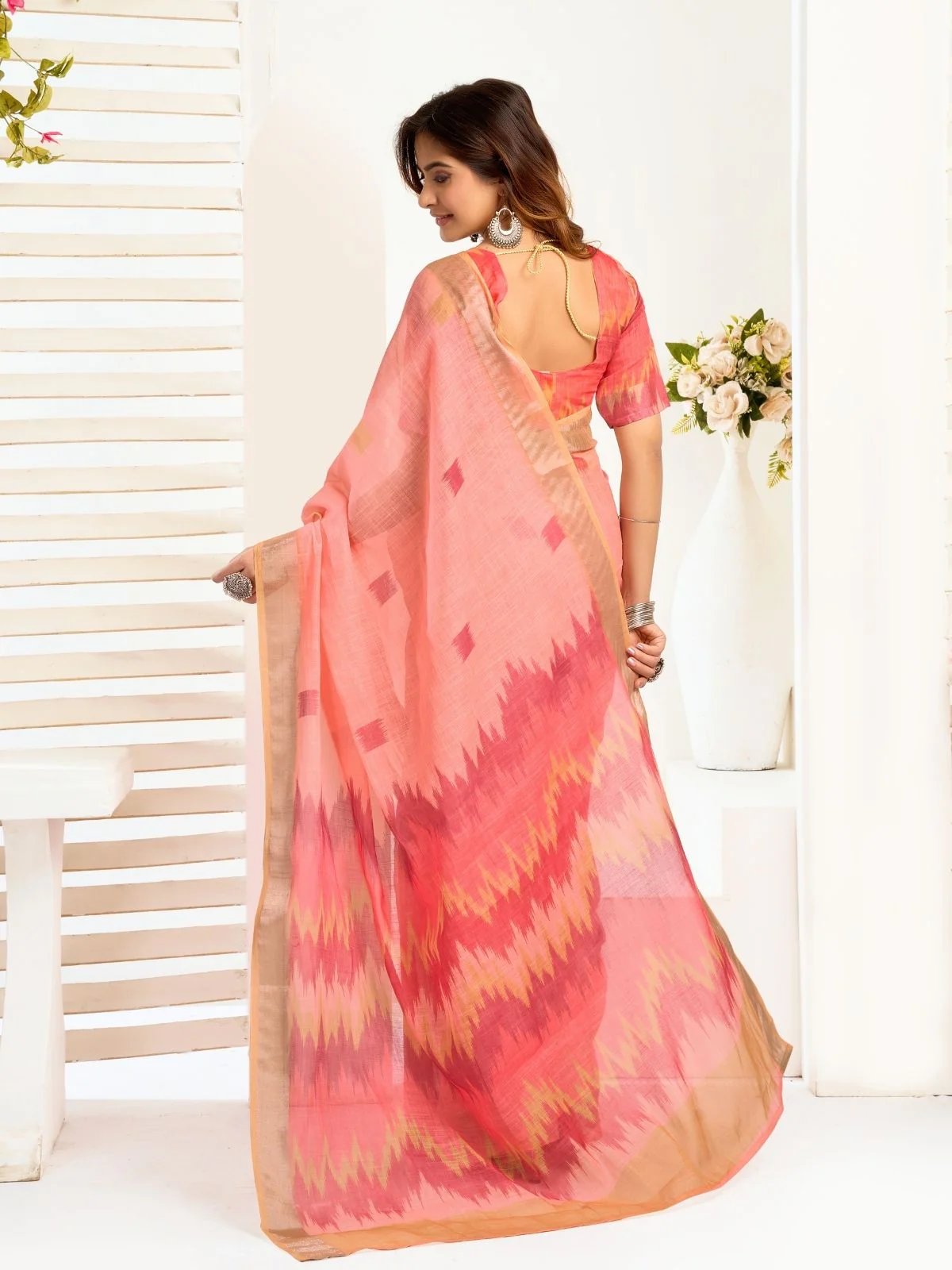 Odette Peach Cotton Linen Zari Work Saree For Women - Image 4