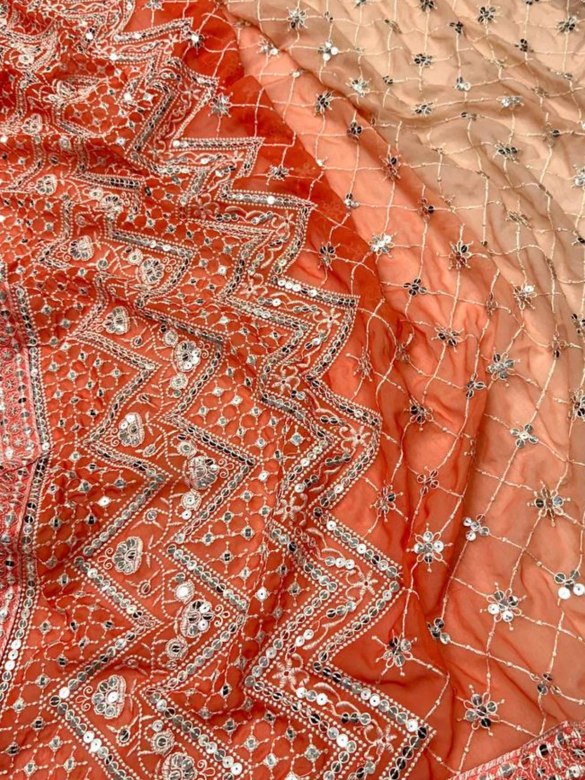 Odette Peach Embroidered Georgette Saree With unstitched Blouse For Women - Image 4