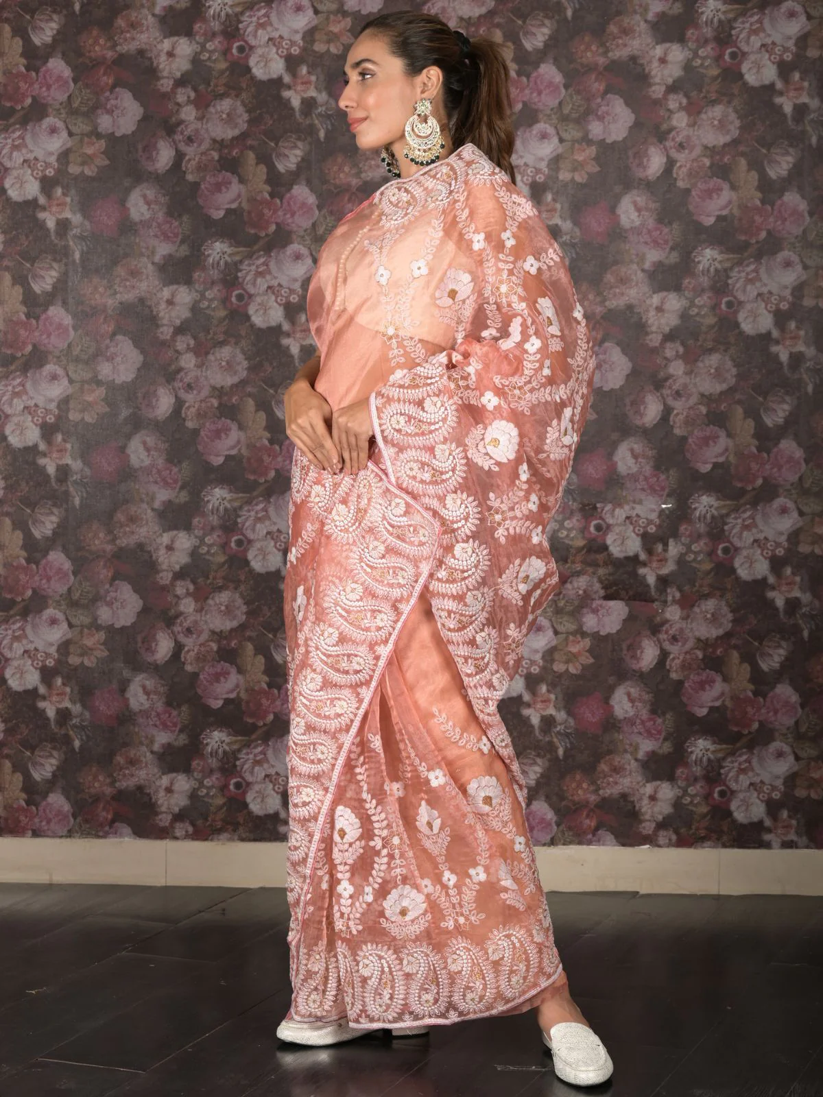Odette Peach Embroidered Organza Saree Without Blouse for Women - Image 2