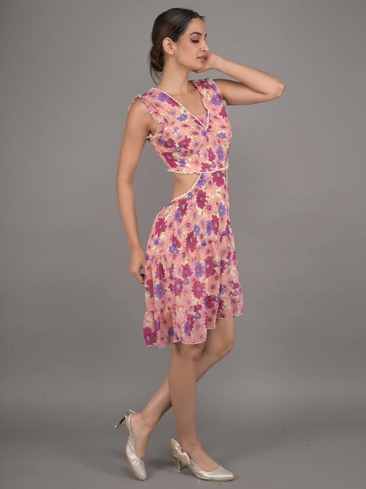 Odette Peach Floral Printed Cut-Out Tiered Fit & Flare Stitched Dress for Women - Image 2