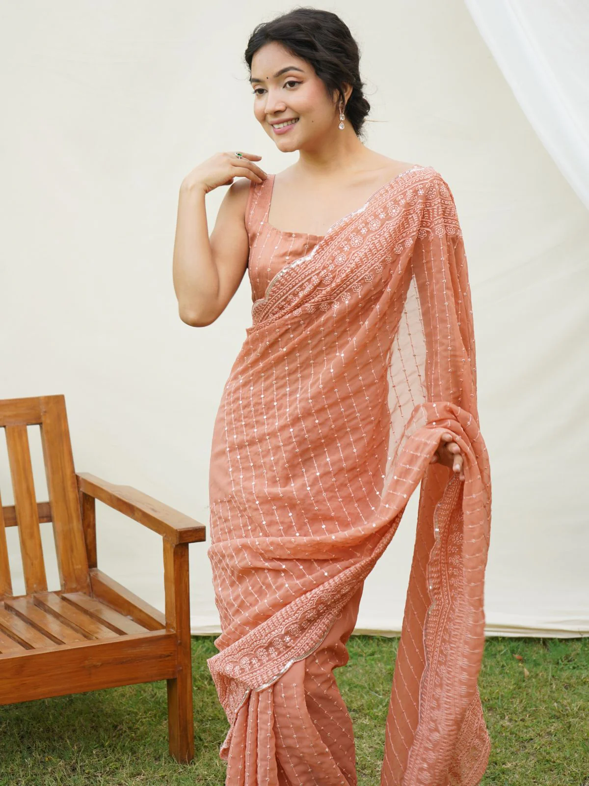 Odette Peach Georgette Embroidered Saree With Unstitched Blouse For Women - Image 5