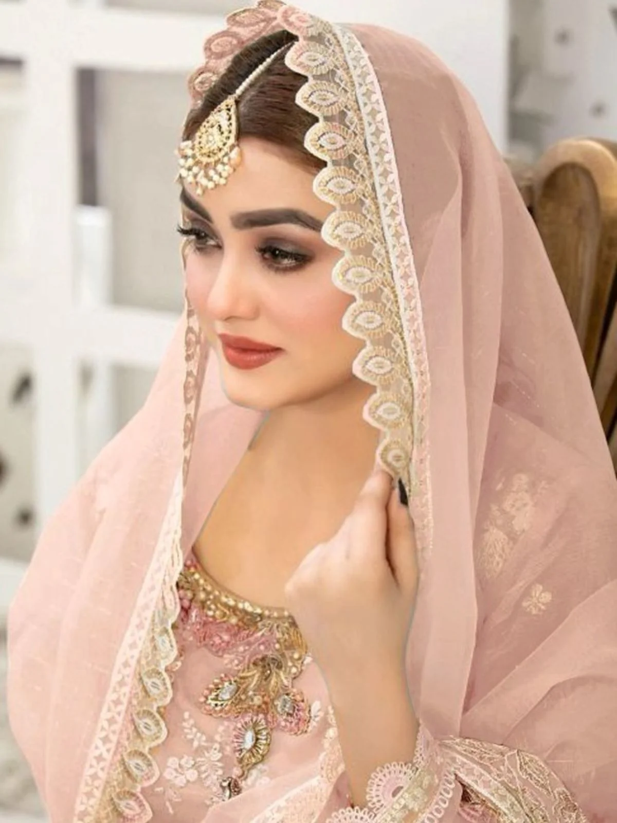 Odette Peach Organza Embroidered Semi-Stitched Kurta Set For Women - Image 2