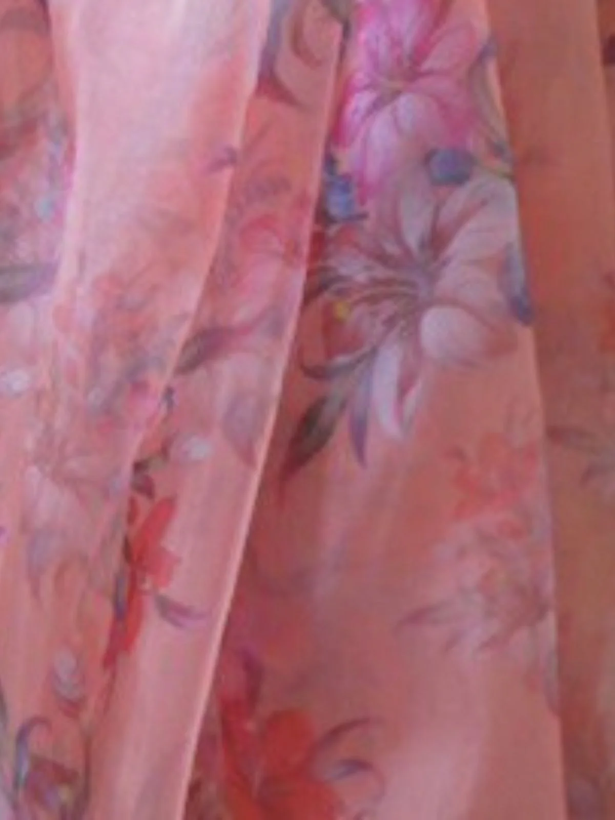 Odette Peach Organza Printed Saree With Unstitched Blouse For Women - Image 4