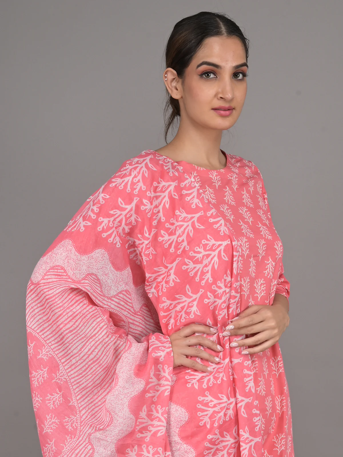 Odette Peach Printed Cotton Stitched Kurta Set for Women - Image 4