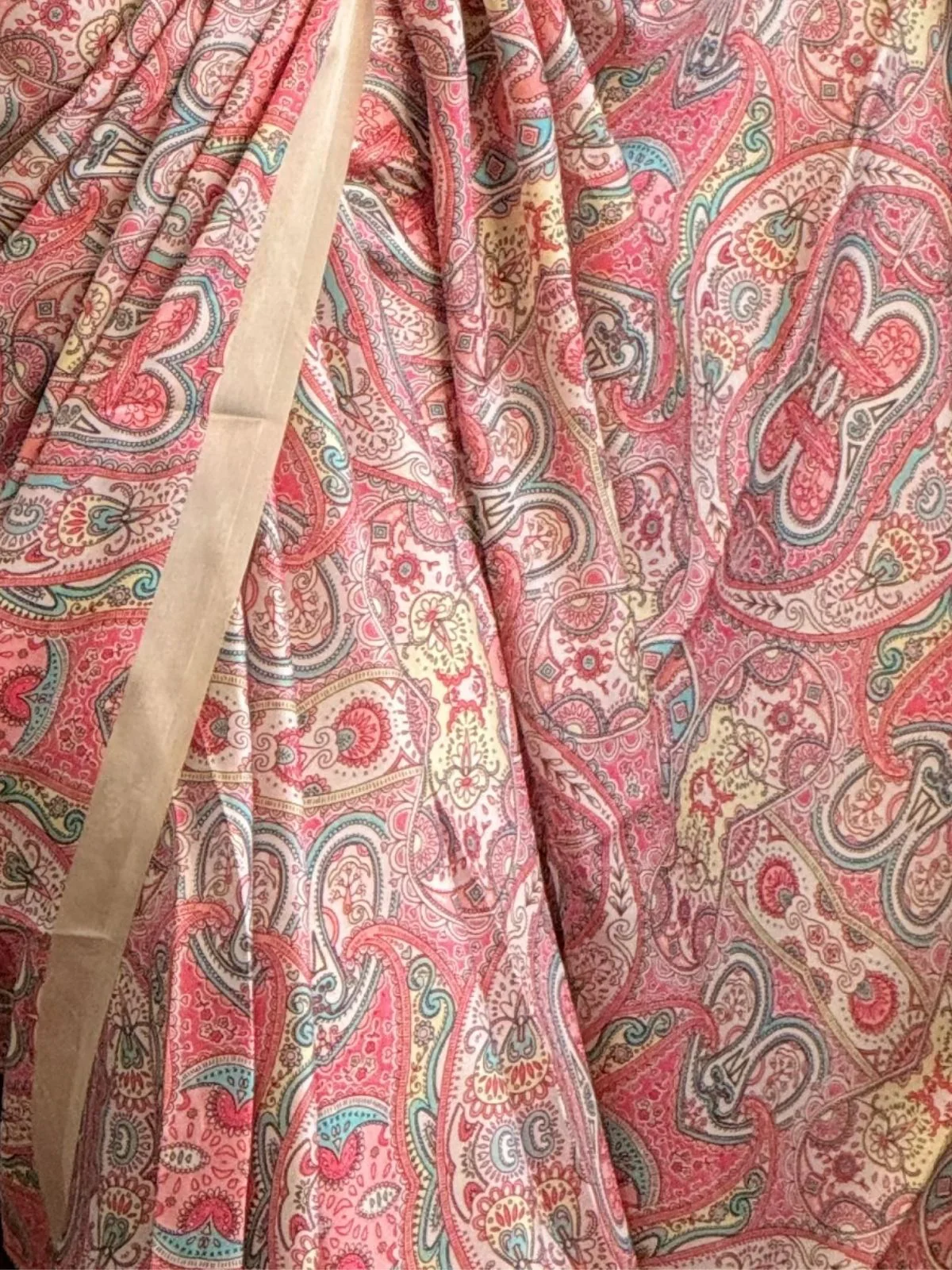 Odette Peach Satin Printed Saree With Unstitched Blouse For Women - Image 4