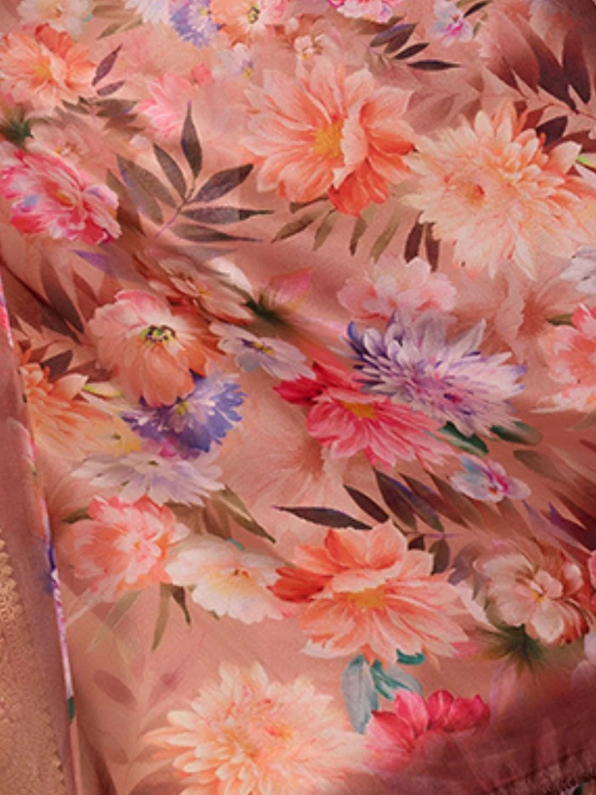 Odette Peach Silk Blend Printed Saree For Women - Image 5