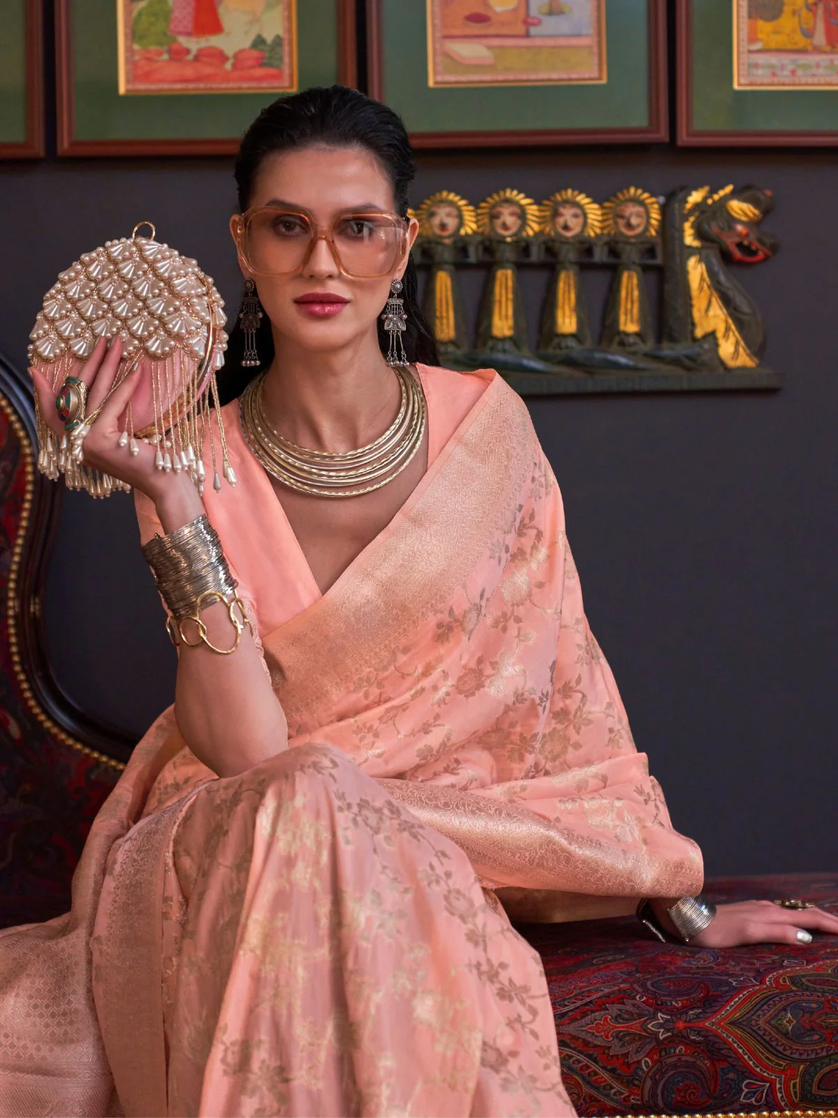Odette Peach Silk Blend Woven Saree With Unstitched Blouse For  Women - Image 2
