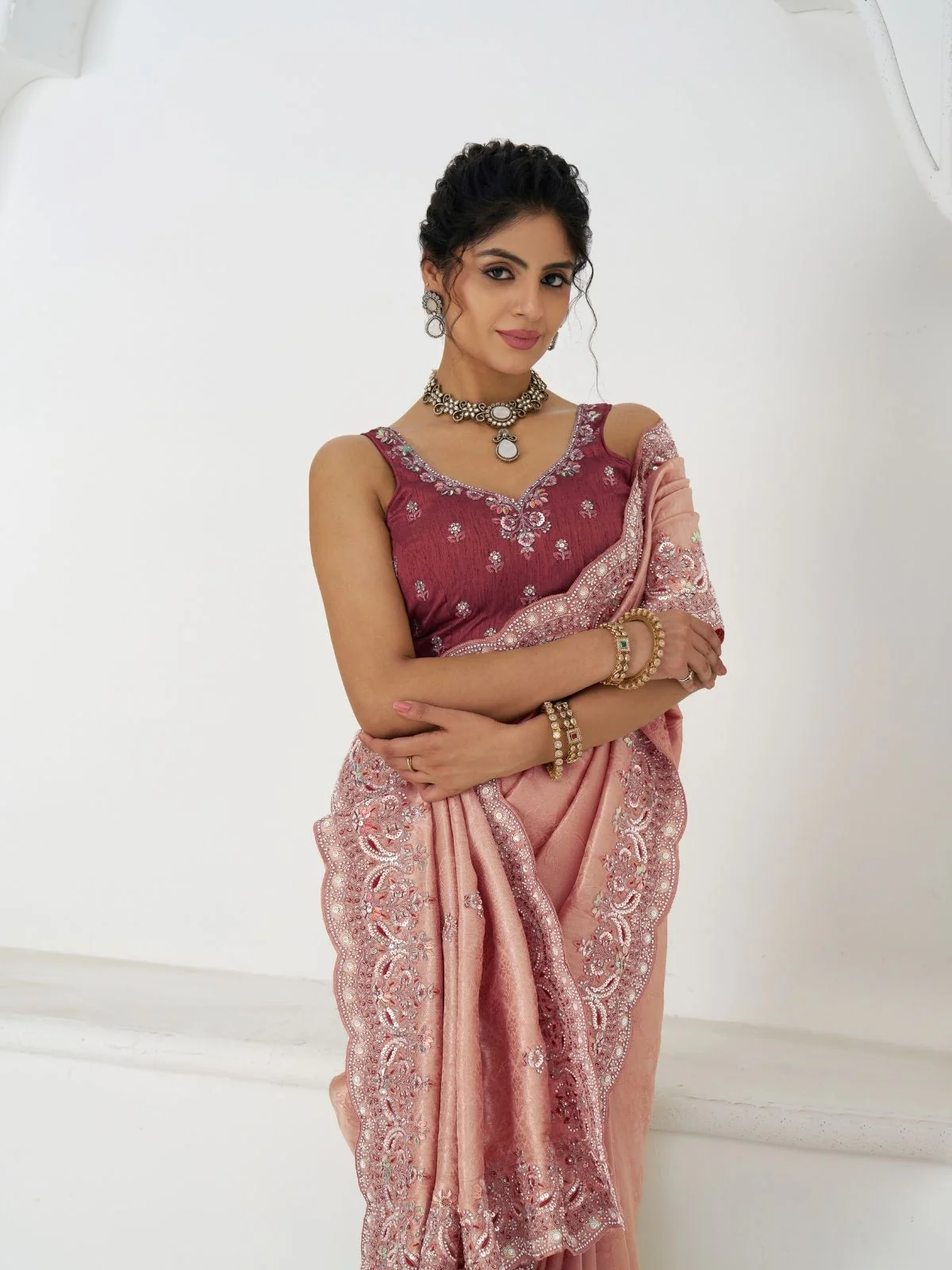Odette Peach Viscose Silk Embellished Saree For Women - Image 3