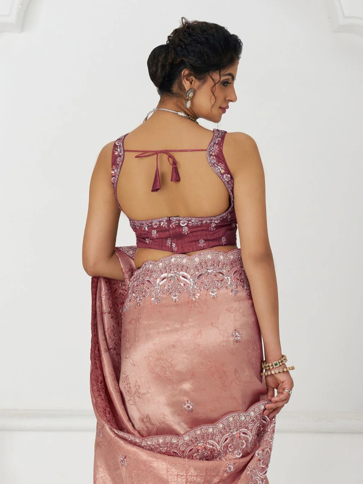 Odette Peach Viscose Silk Embellished Saree For Women - Image 4