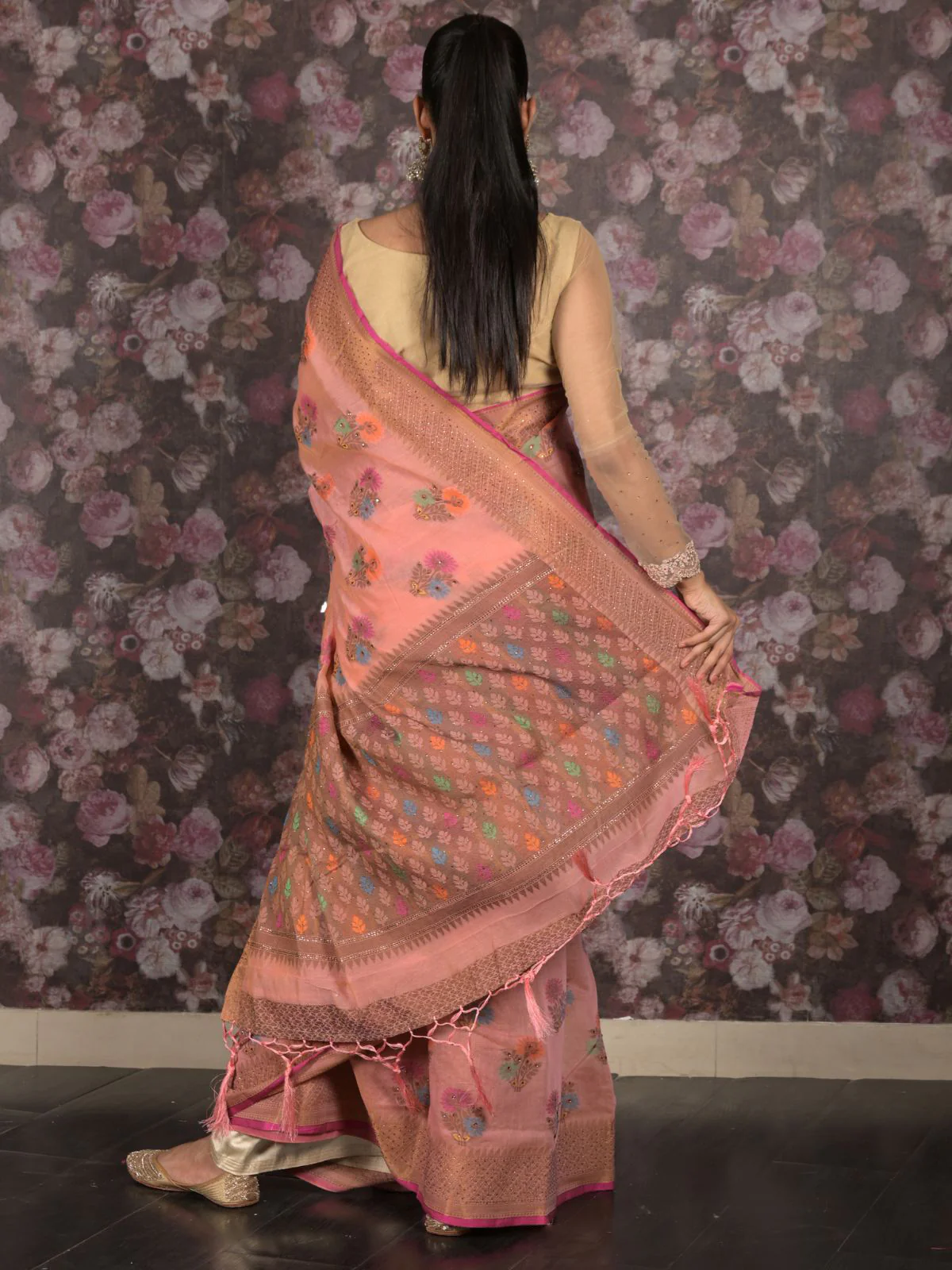 Odette Peach Woven Cotton Silk Blend Saree With Unstitched Blouse For Women - Image 4