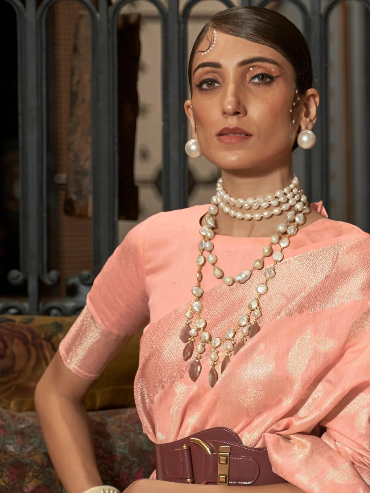Odette Peach Woven Design Silk Blend Saree With Unstitched Blouse For Women - Image 3