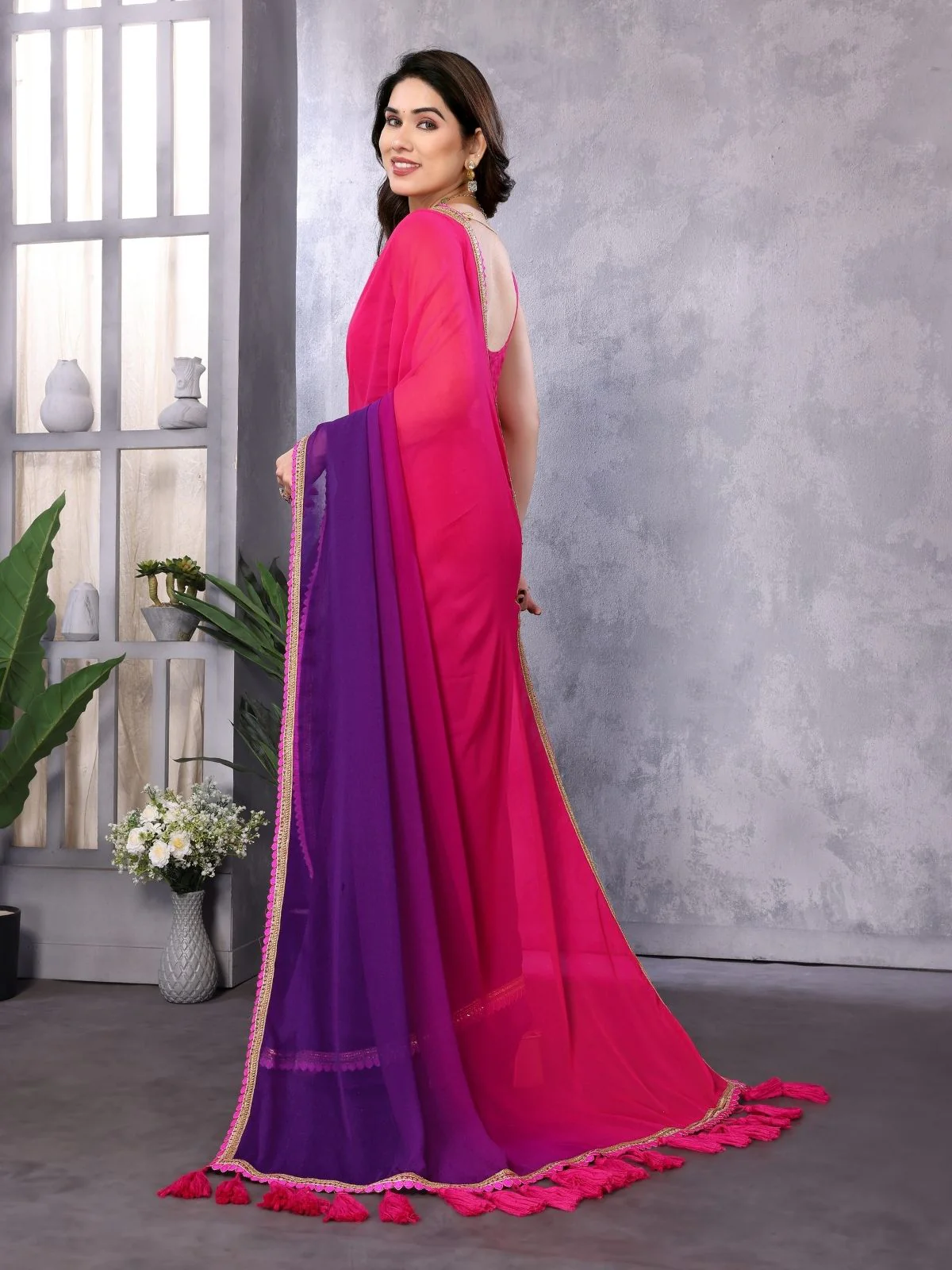 Odette Pink And Blue Georgette Lace Work Saree With Unstitched Blouse For Women - Image 4