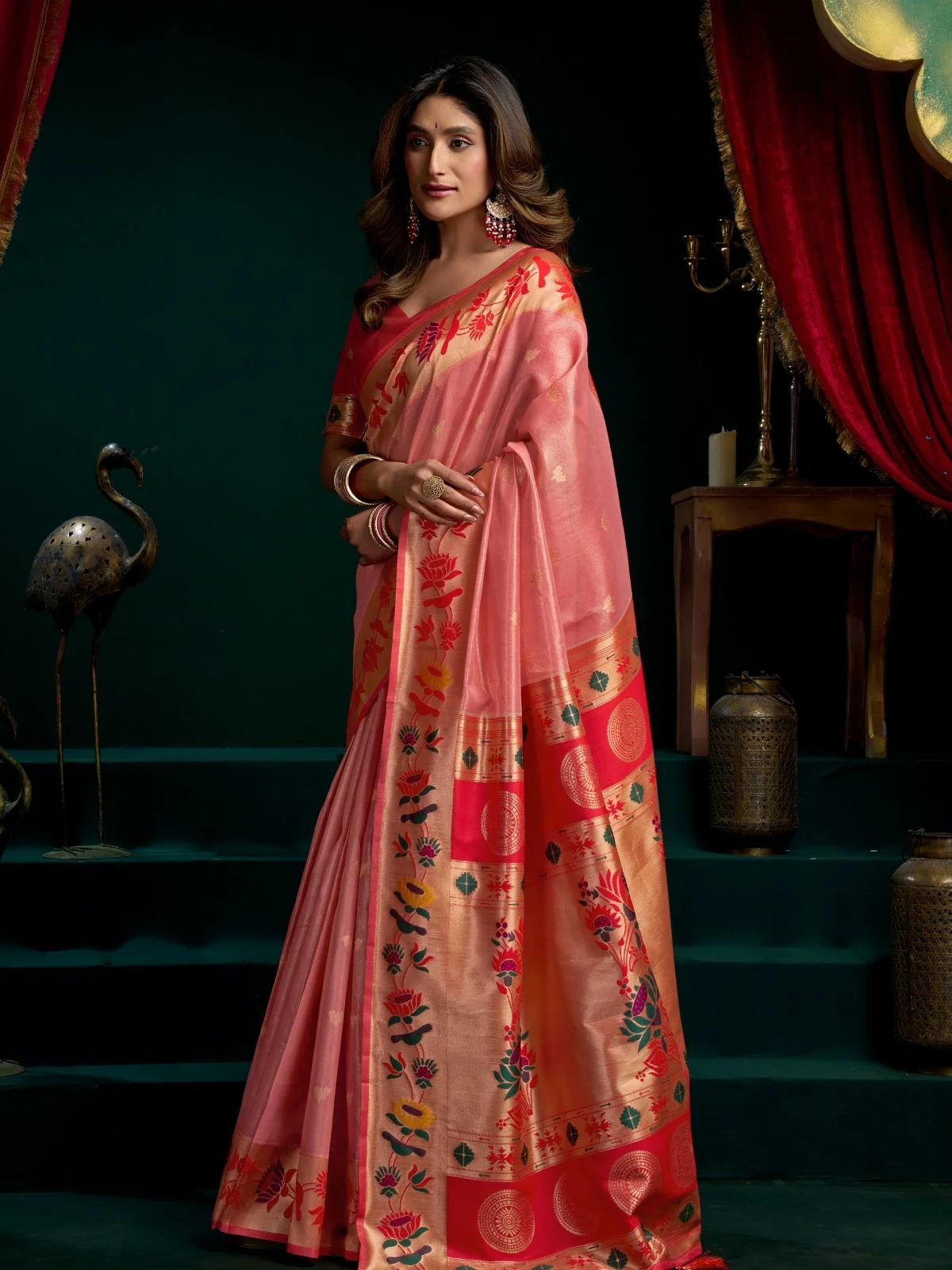 Odette Pink and Maroon Silk Blend Woven Saree For Women - Image 2